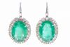 A PAIR OF EMERALD AND DIAMOND CLUSTER EARRINGS - 6