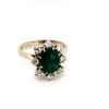 AN EMERALD AND DIAMOND CLUSTER RING - 2