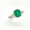 A COLOMBIAN EMERALD AND DIAMOND RING - 2
