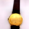 A LONGINES GOLD WRISTWATCH - 2