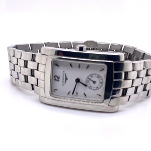 A LADIES LONGINES WRISTWATCH