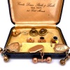 A COLLECTION INCLUDING PAIR OF ANTIQUE SILVER GILT CUFFLINKS TOGETHER WITH SHIRT STUDS EYC - 3