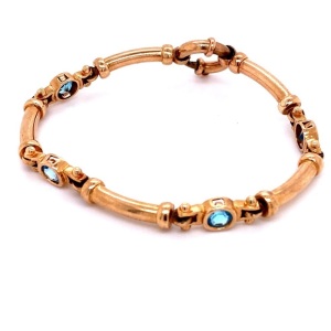 A TOPAZ SET BRACELET