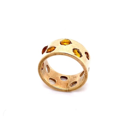 A CITRINE SET DRESS RING