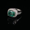 AN EMERALD AND DIAMOND RING - 2