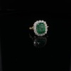 A COLOMBIAN EMERALD AND DIAMOND RING - 3