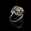 A YELLOW DIAMOND AND SAPPHIRE RING - 4