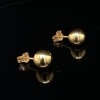 A PAIR OF STUDS IN 18CT GOLD - 2