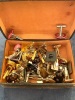 A LARGE COLLECTION OF VINTAGE CUFFLINKS, TIE BARS ETC - 6