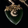 An ANTIQUE JADE PENDANT NECKALCE - 2