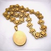 A VICTORIAN GOLD NECKLACE AND LOCKET - 2