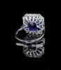 A TANZANITE AND DIAMOND CLUSTER RING - 5