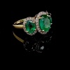 AN EMERALD AND DIAMOND RING - 2