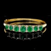 AN EMERALD AND DIAMOND HINGED BANGLE - 7