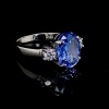 A SAPPHIRE AND DIAMOND RING - 2