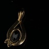 A SAPPHIRE PENDANT IN GOLD - 4