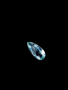 A LOOSE AQUAMARINE 