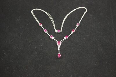 AN IMPRESSIVE RUBY NECKLACE