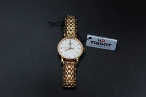 A LADIES TISSOT EVERYTIME WRISTWATCH