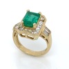 AN IMPRESSIVE COLOMBIAN EMERALD AND DIAMOND RING - 2