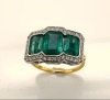 AN EMERALD AND DIAMOND RING - 3