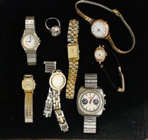 A COLLECTION OF WRISTWATCHES