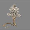 A DIAMOND BROOCH - 3