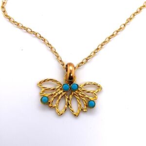 A FRENCH TURQUOISE PENDANT NECKLACE