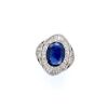 A SAPPHIRE AND DIAMOND RING - 3