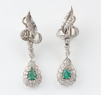 A PAIR OF MID-CENTURY EMERALD AND DIAMOND DROP EARRINGS