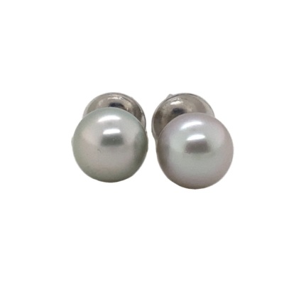 A PAIR OF TAHITIAN PEARL STUDS